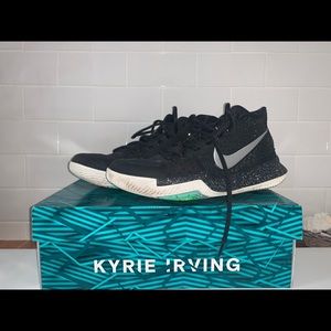 Nike Kyrie 3’s